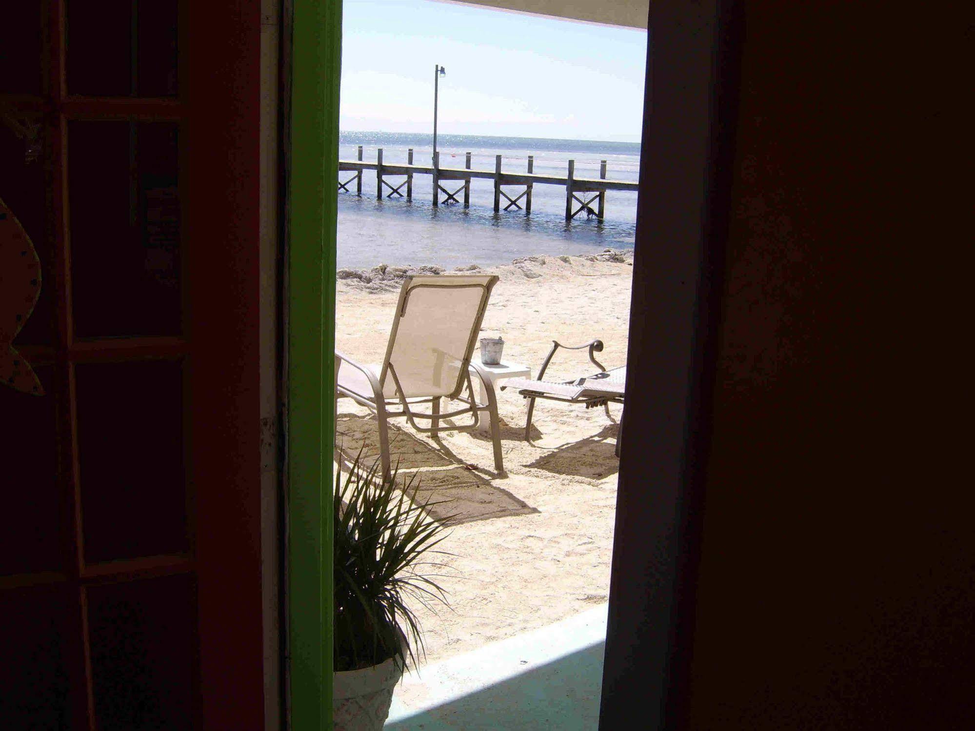 ماراثون White Sands Inn المظهر الخارجي الصورة